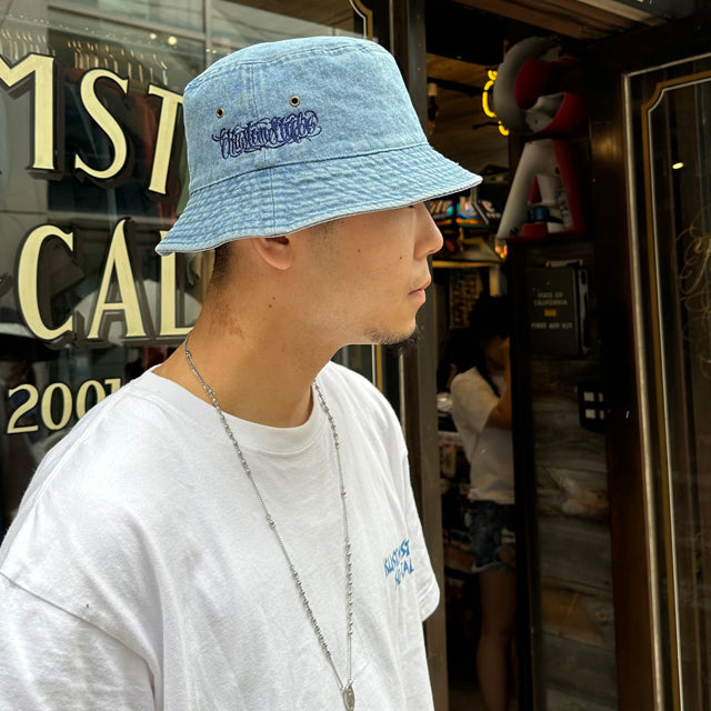 "FUCKIN' SCRIPT" BUCKET HAT